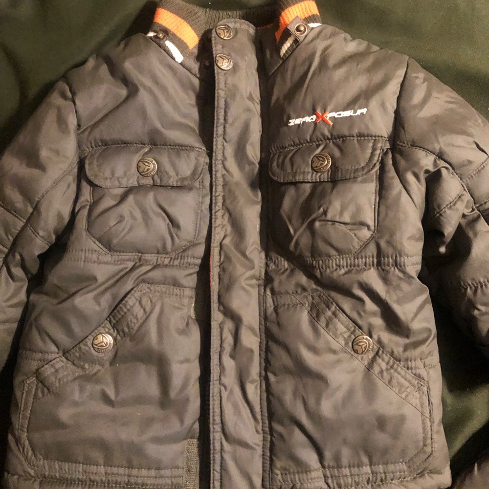 Army green coat, fleece lined with gloves. Excellent condition- size 12 months